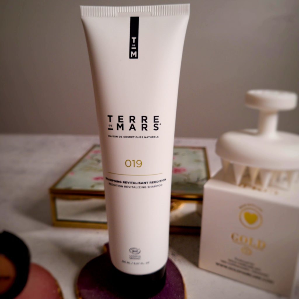 Terre De Mars shampoo on sertifioitua luonnonkosmetiikkaa.